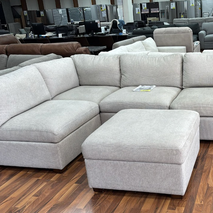 Thomasville Rockford 6-piece Fabric Modular Sectional with 2 Power Footrests