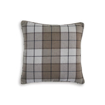 Godricton Pillow (4/CS) (A1001103)